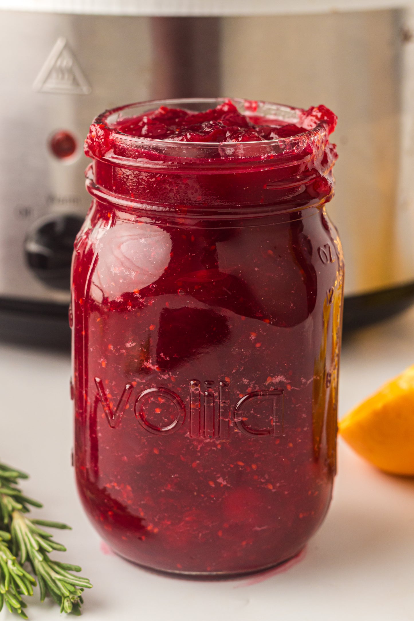 Slow Cooker Cranberry Sauce
