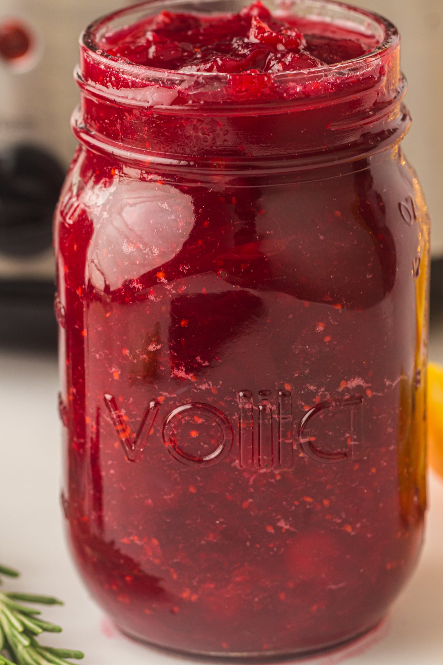 Slow Cooker Cranberry Sauce