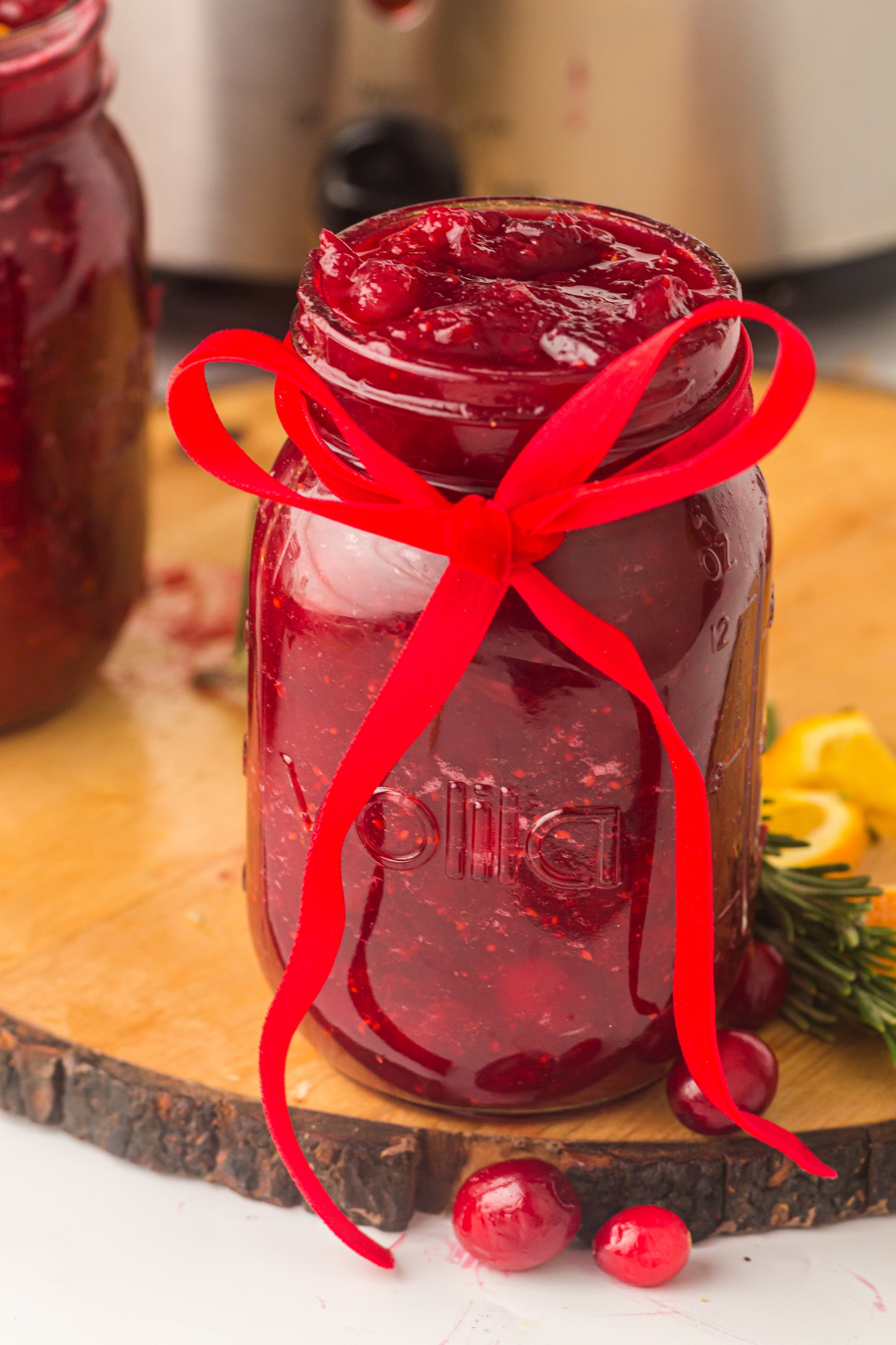 Slow Cooker Cranberry Sauce