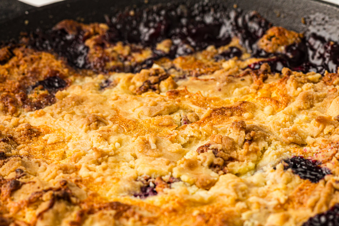 PLR Berry Dump Cake recipe