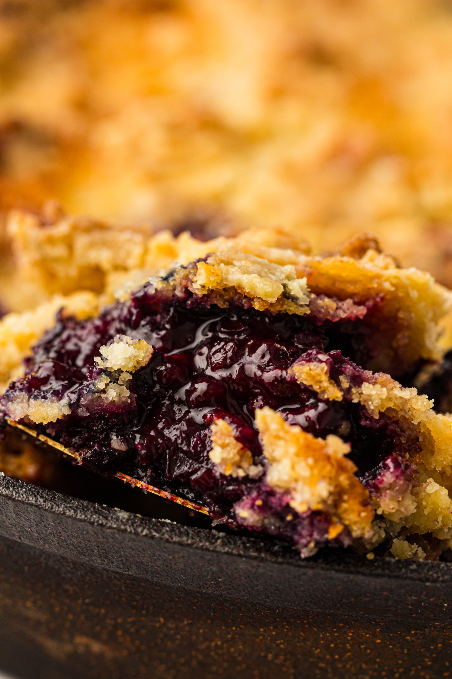 PLR Berry Dump Cake recipe