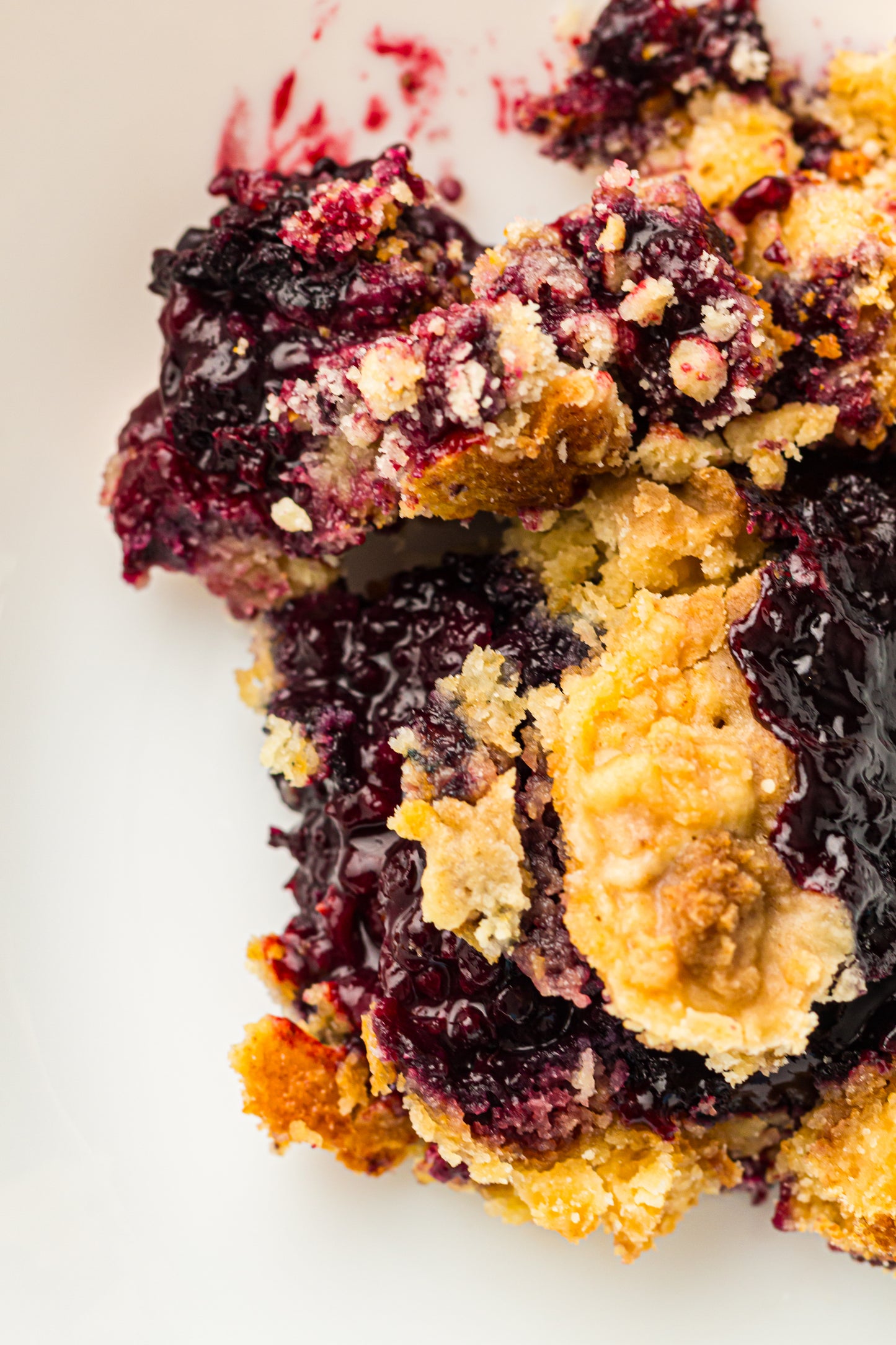 PLR Berry Dump Cake recipe