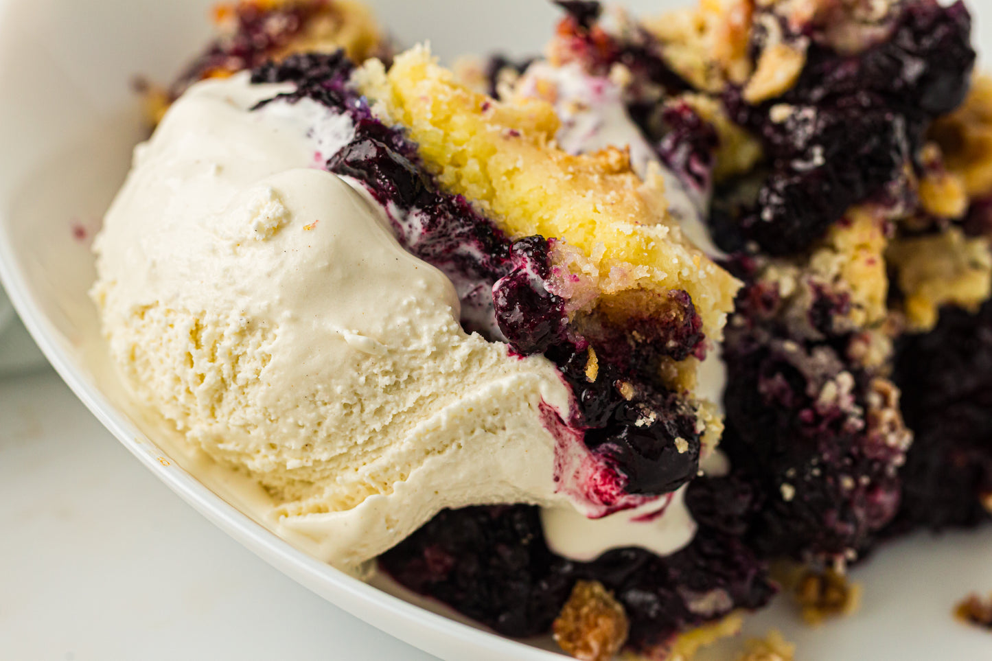 PLR Berry Dump Cake recipe