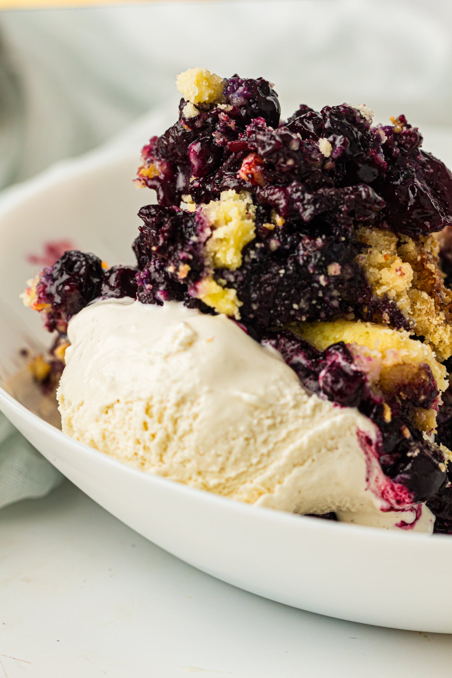 PLR Berry Dump Cake recipe