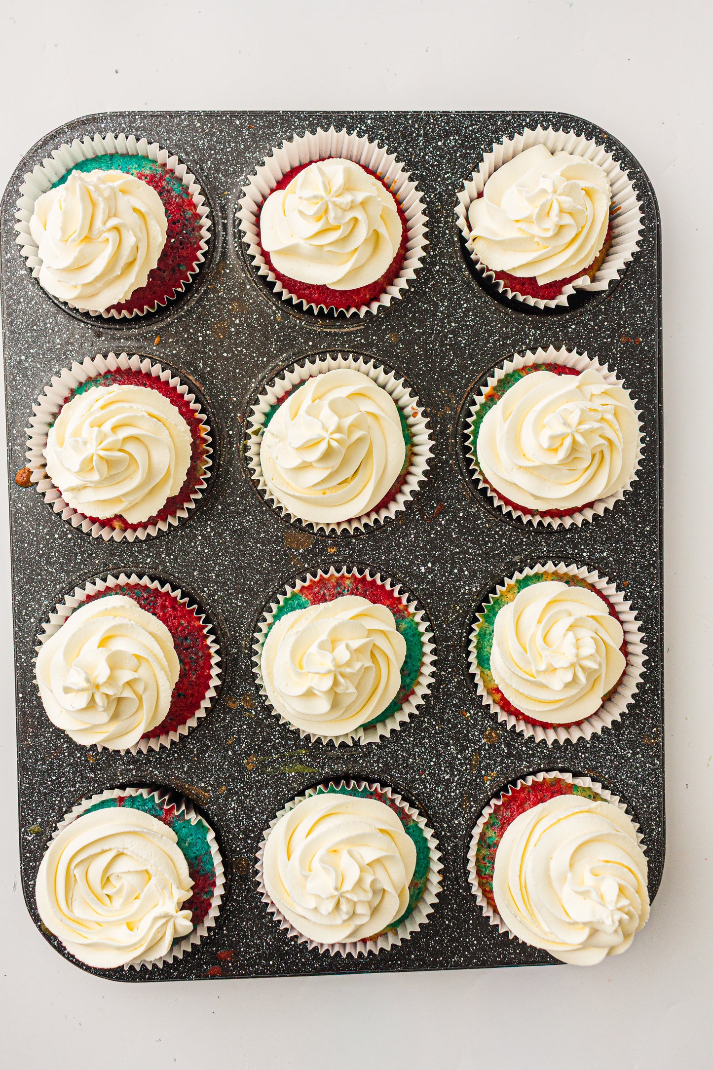 4th of July Tie-Dye Cupcakes – PLR Recipe