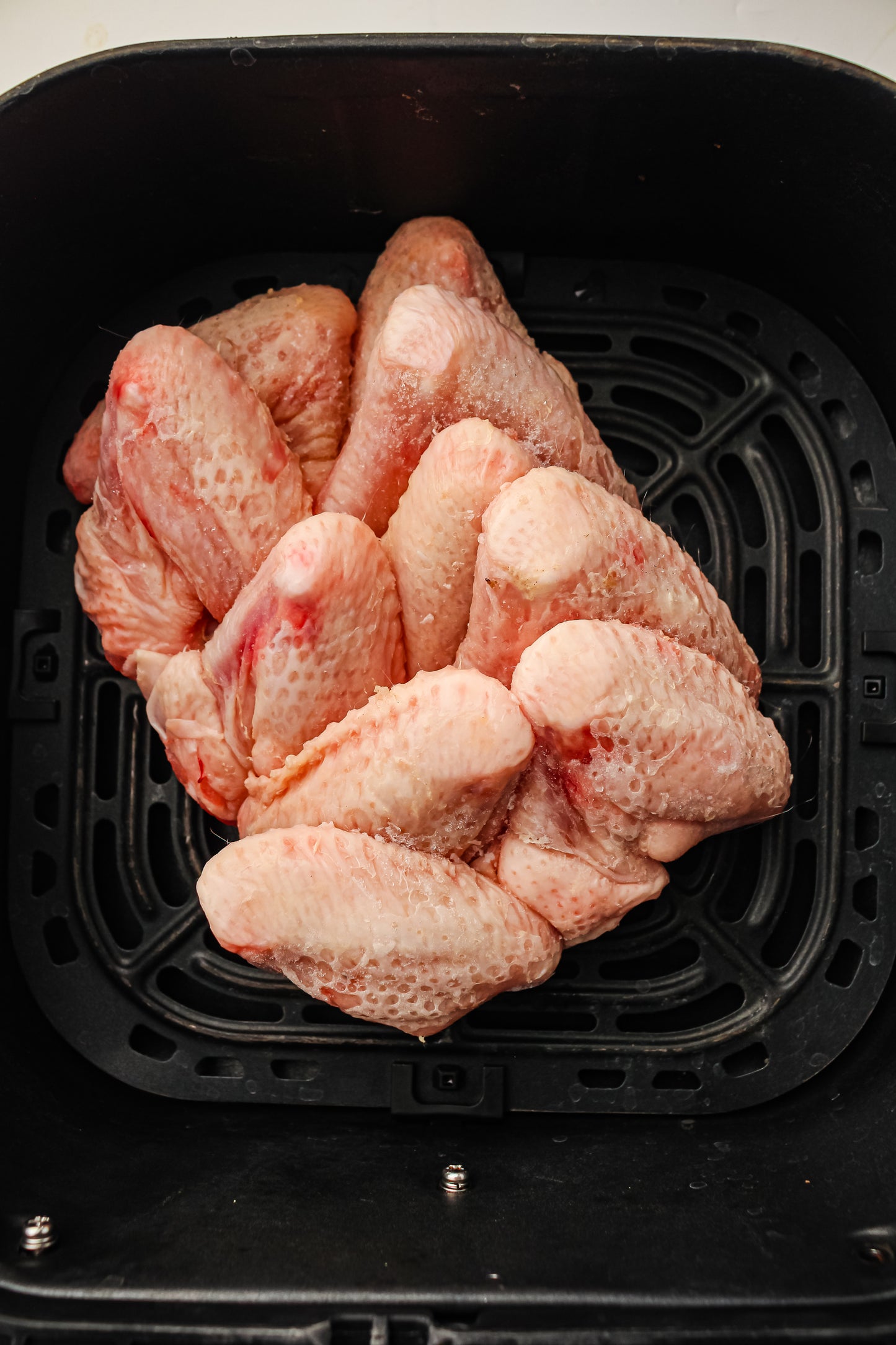 Air Fryer Frozen Chicken Wings
