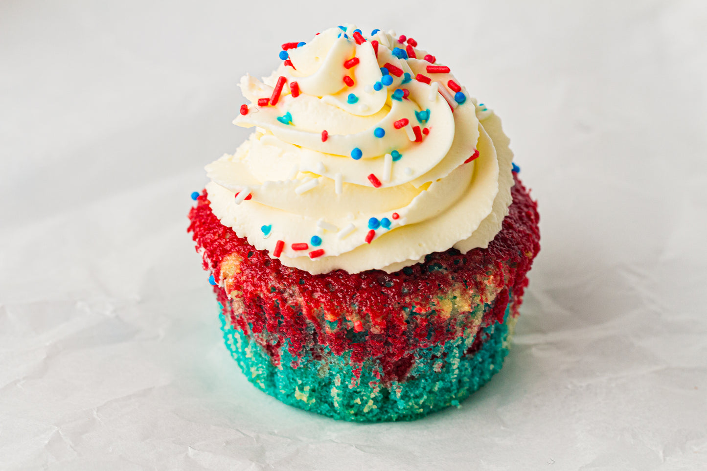4th of July Tie-Dye Cupcakes – PLR Recipe