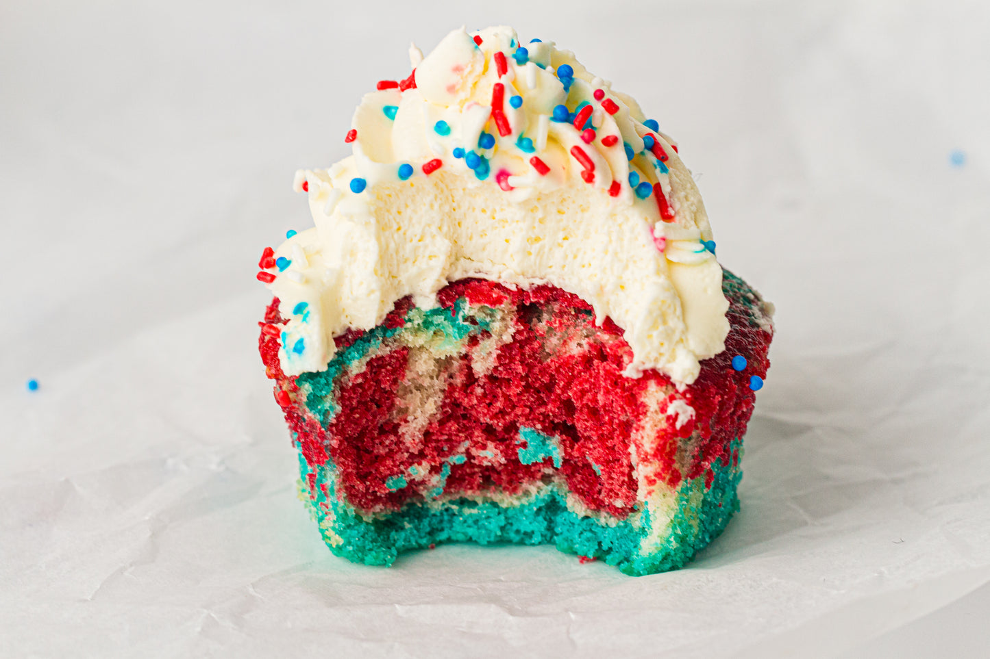 4th of July Tie-Dye Cupcakes – PLR Recipe