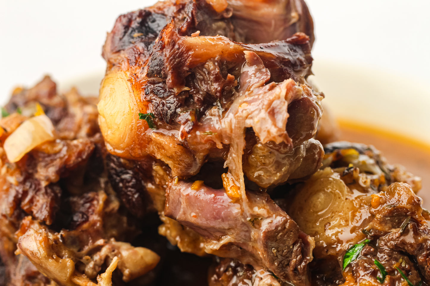 Slow Cooker Oxtails Recipe