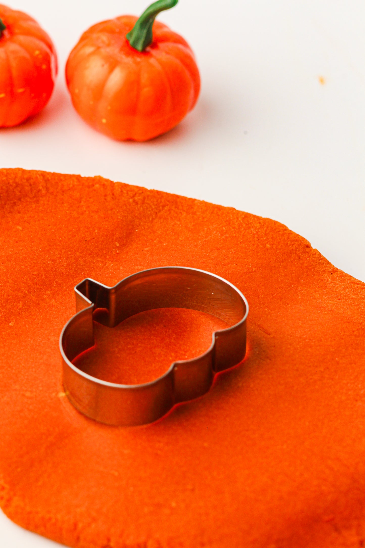Pumpkin Play Dough Recipe