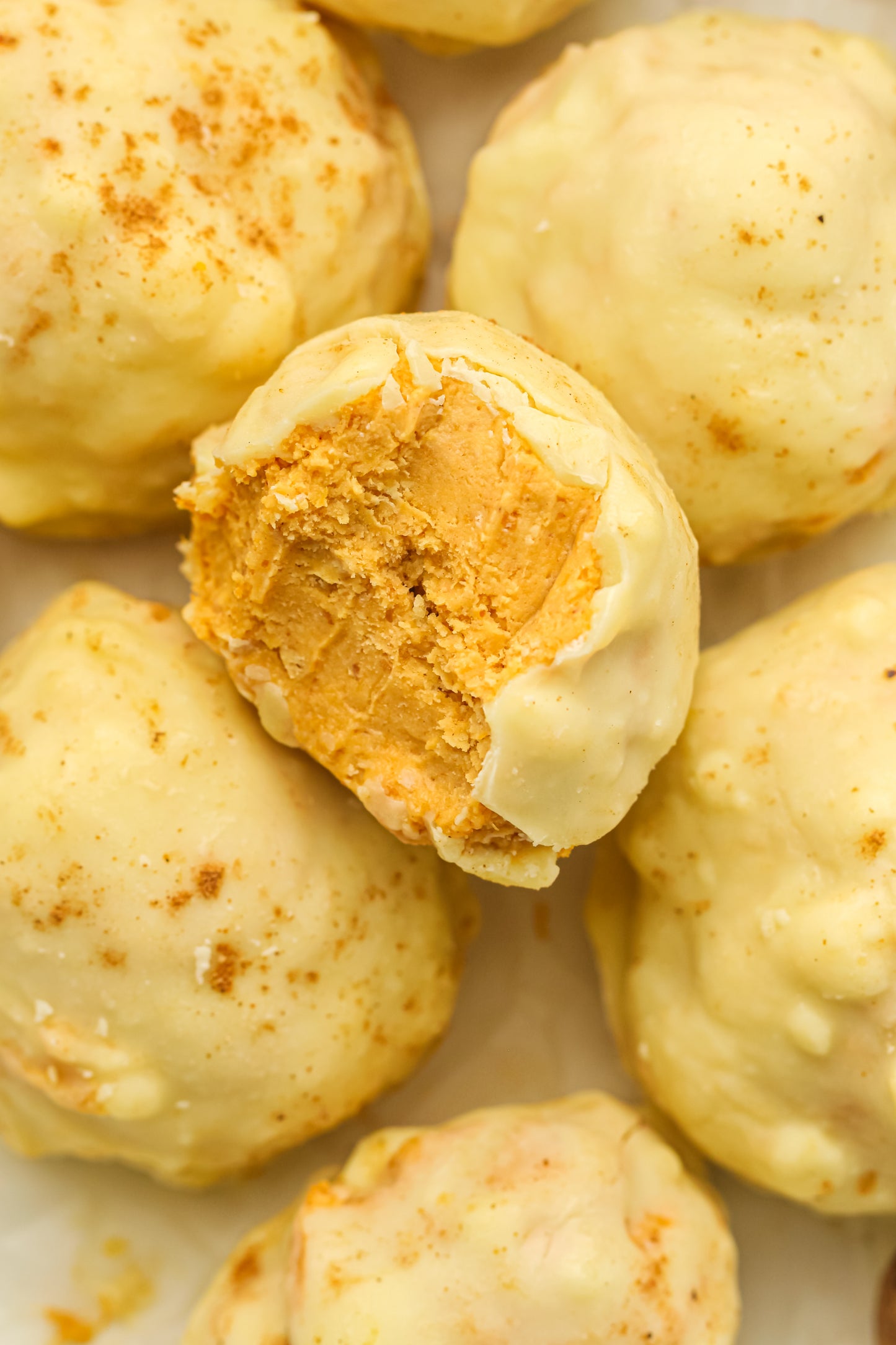 No-Bake Pumpkin Pie Truffles Recipe
