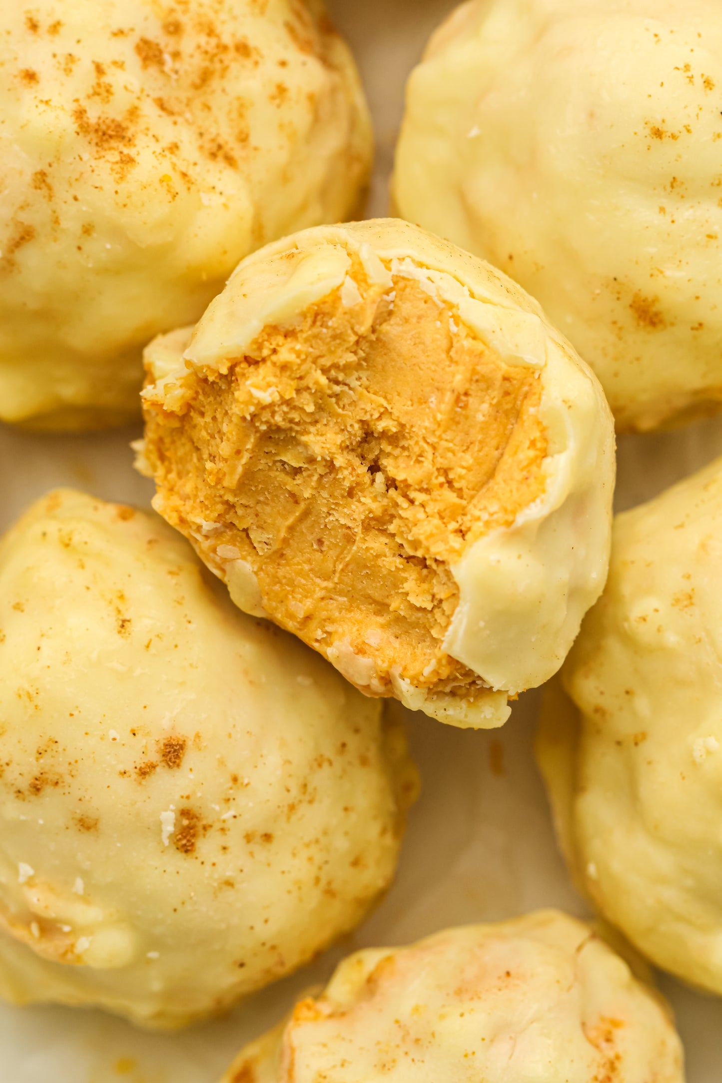 No-Bake Pumpkin Pie Truffles Recipe