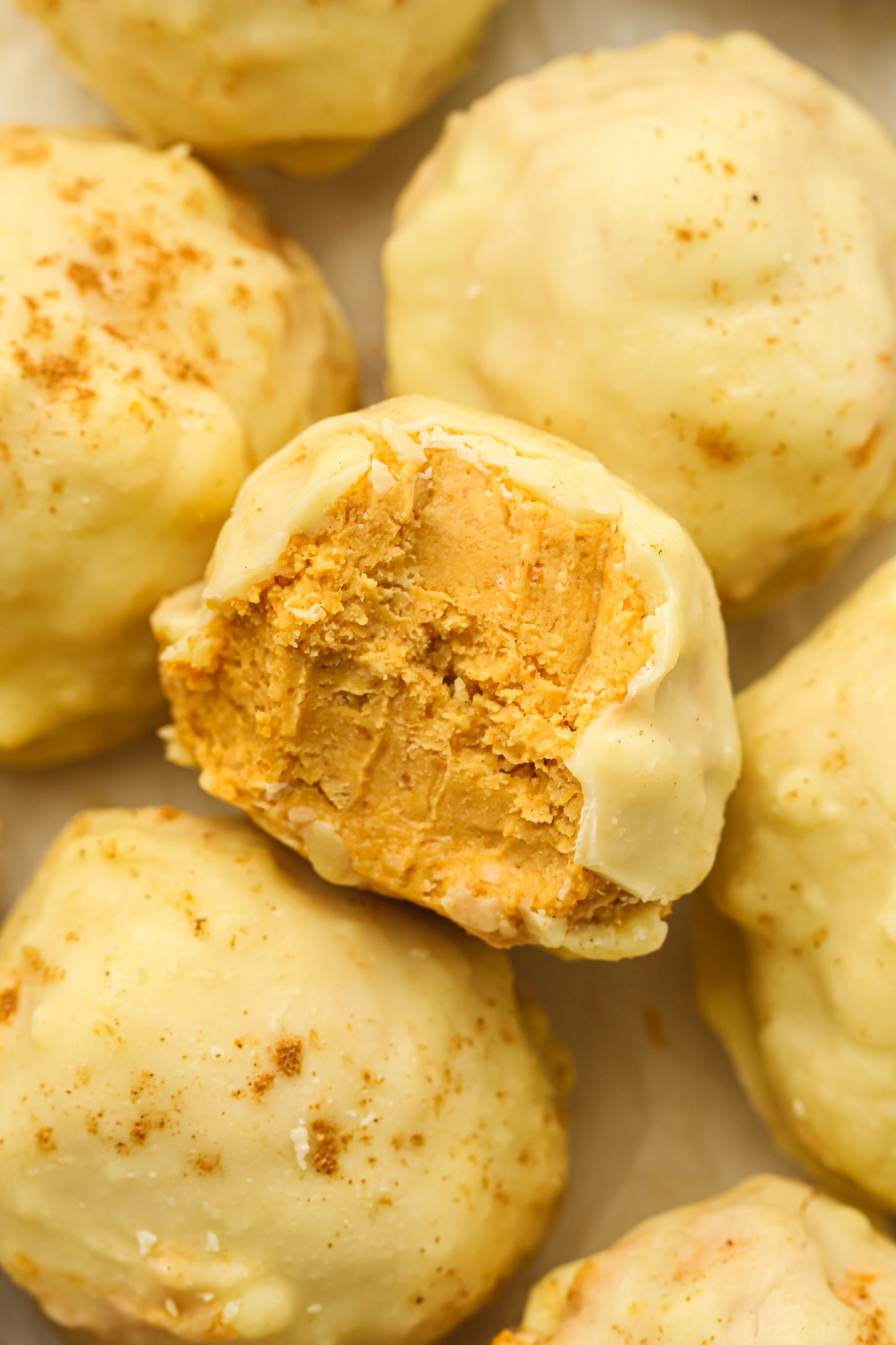 No-Bake Pumpkin Pie Truffles Recipe