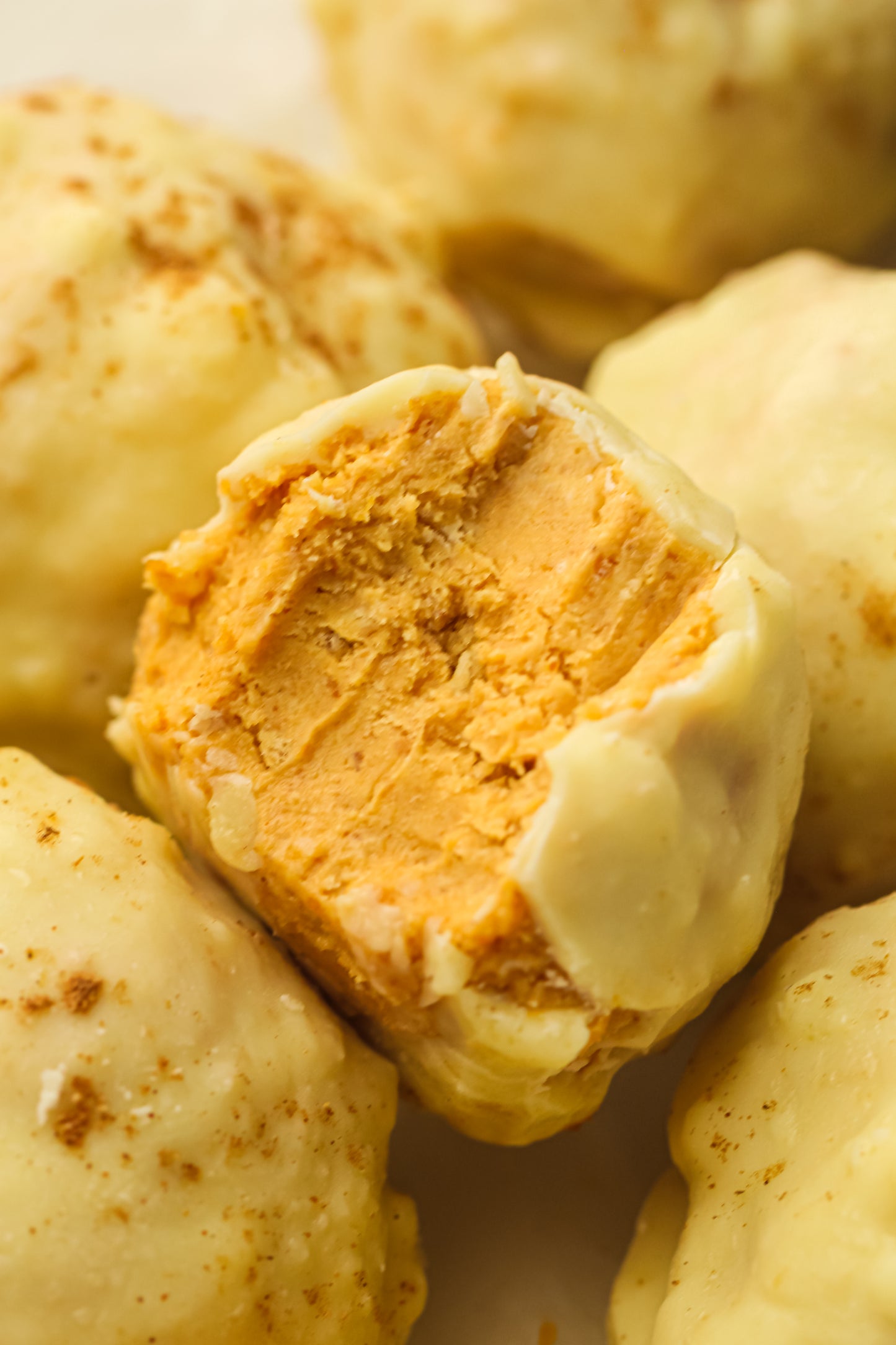 No-Bake Pumpkin Pie Truffles Recipe