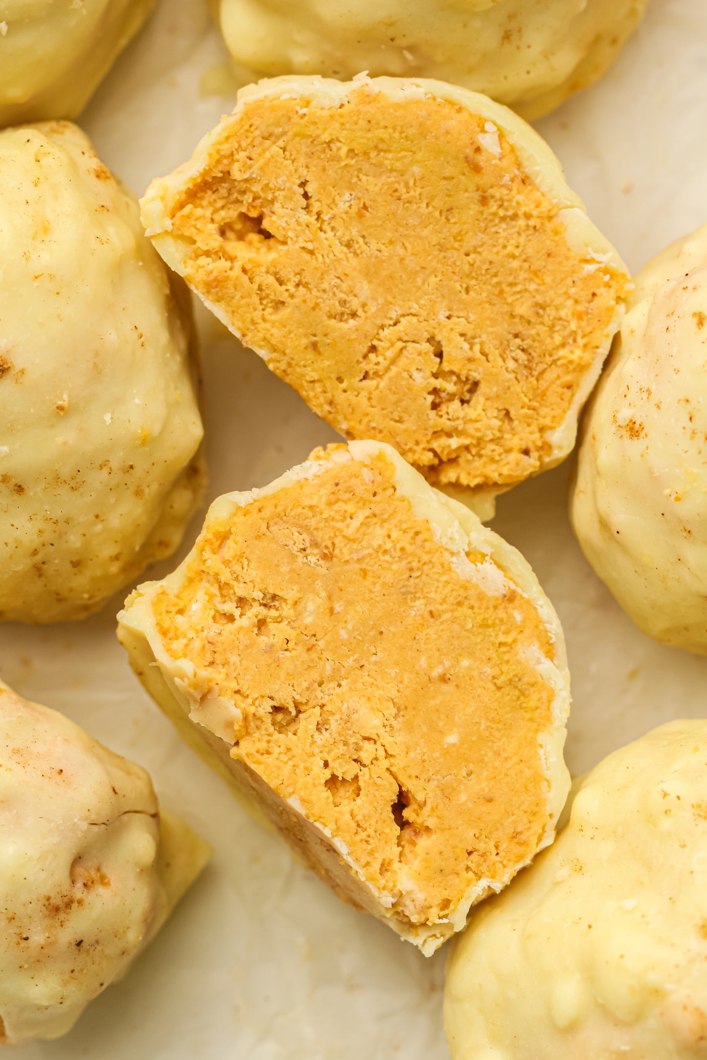 No-Bake Pumpkin Pie Truffles Recipe