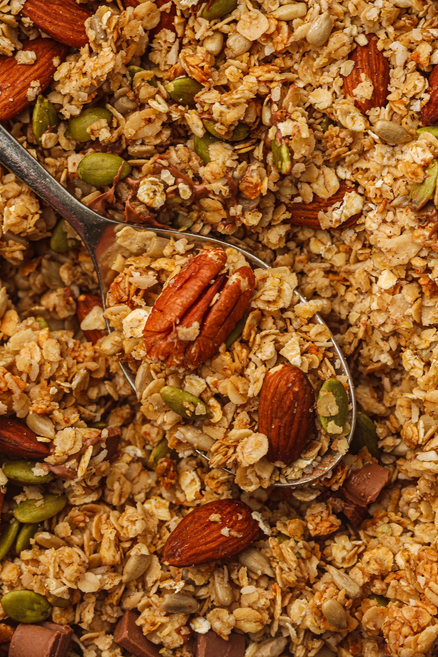 Big Batch Homemade Granola Recipe