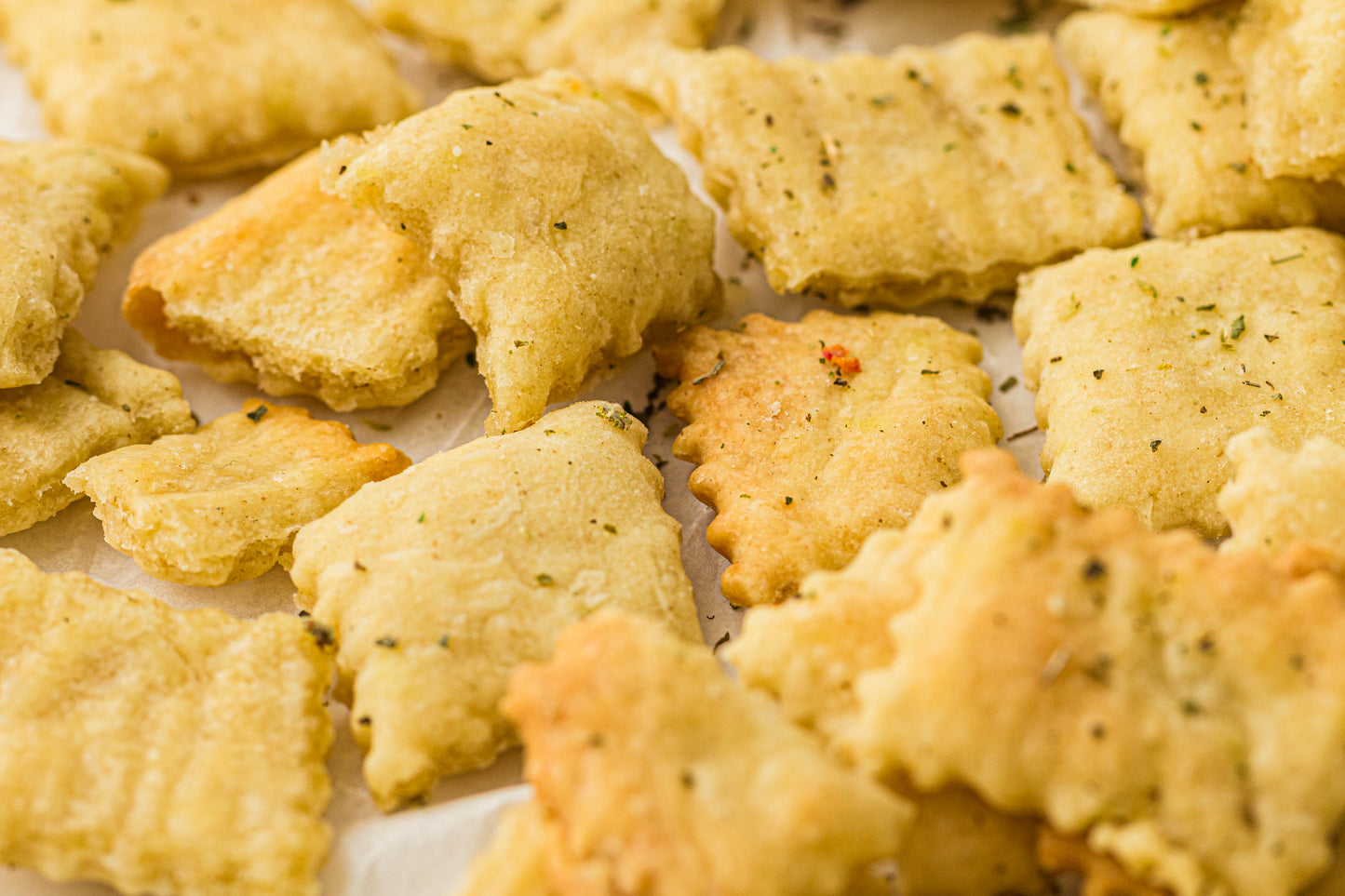 Sourdough Discard Crackers (PLR Recipe)