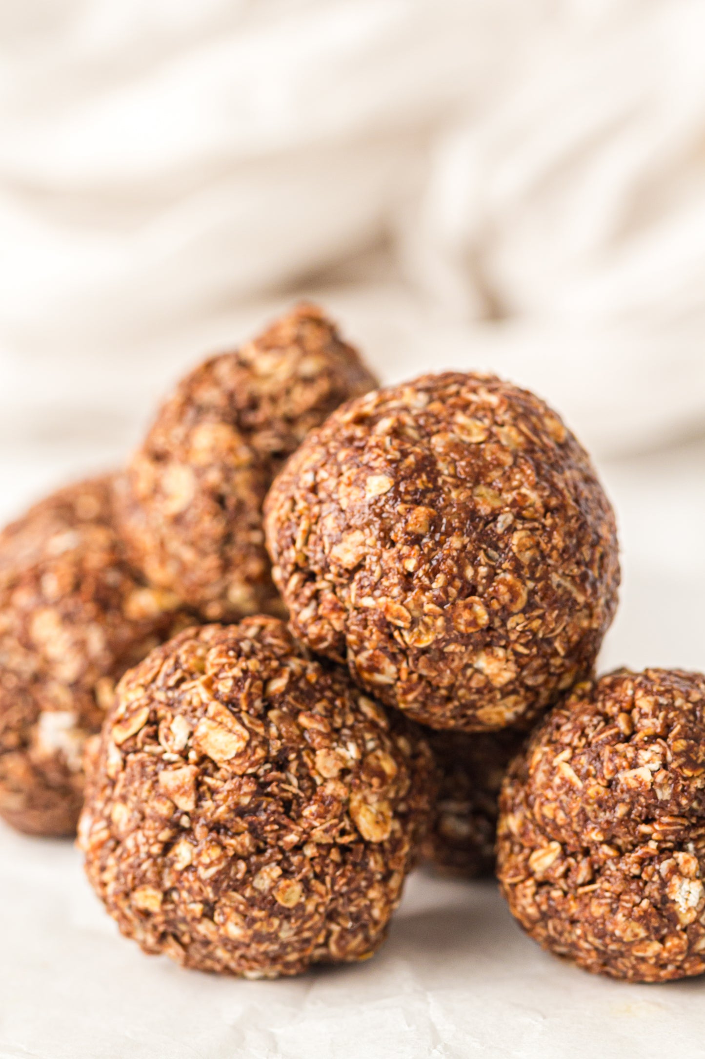 No-Bake Peanut Butter Oat Bliss Balls – PLR Recipe - Healthy