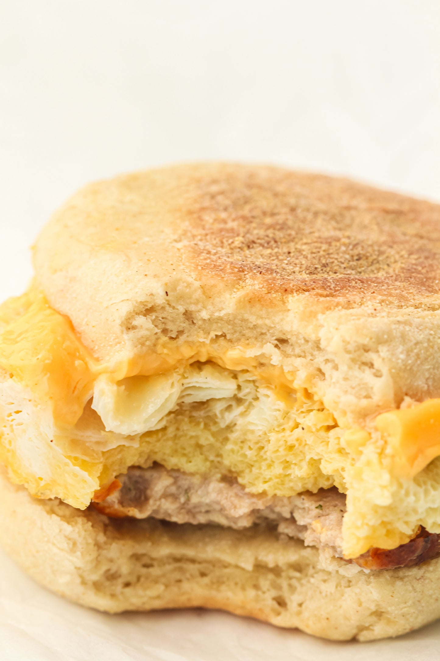 Freezer-Friendly Egg Muffin Sandwiches