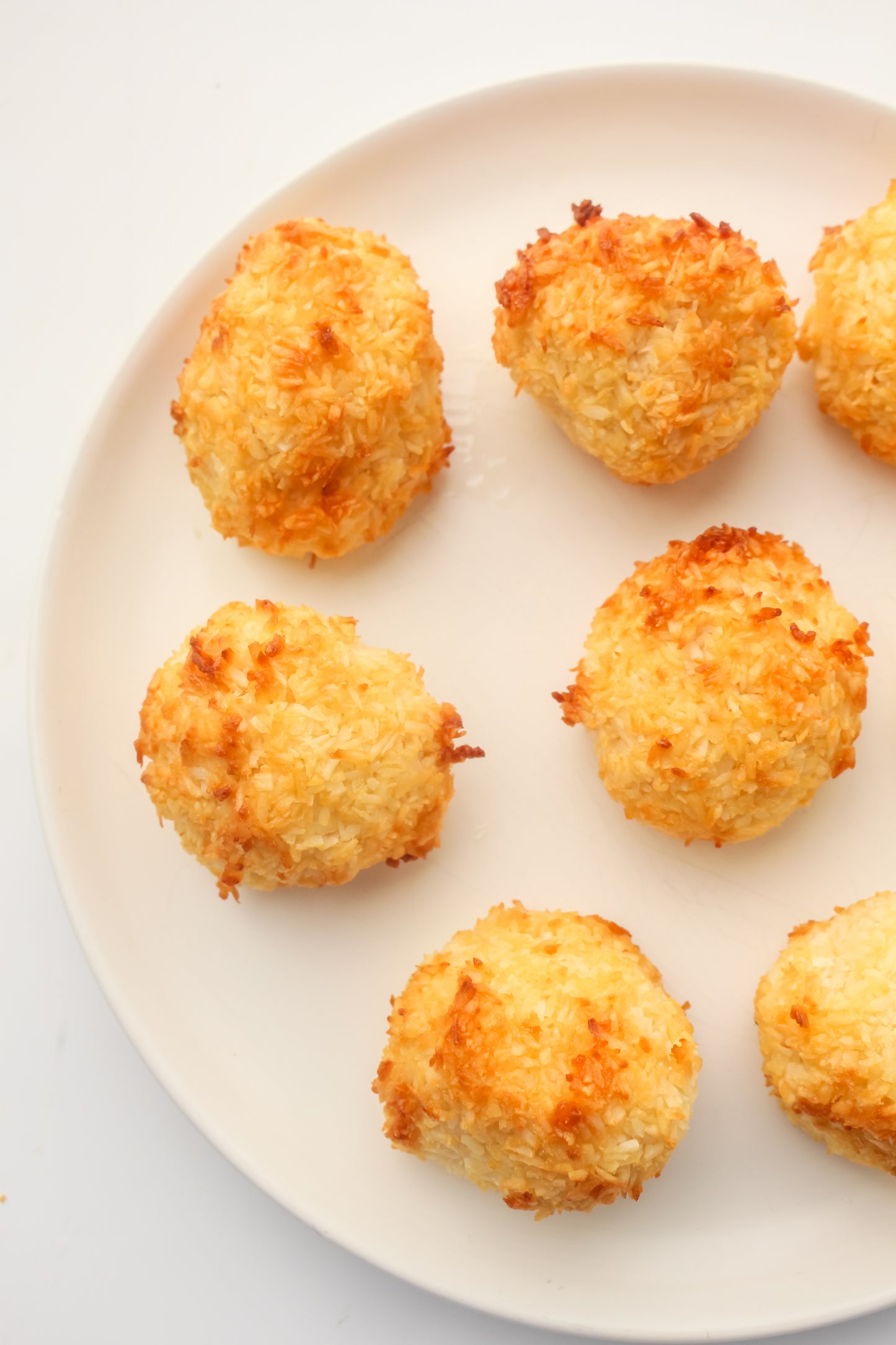 Healthy Coconut Macaroons
