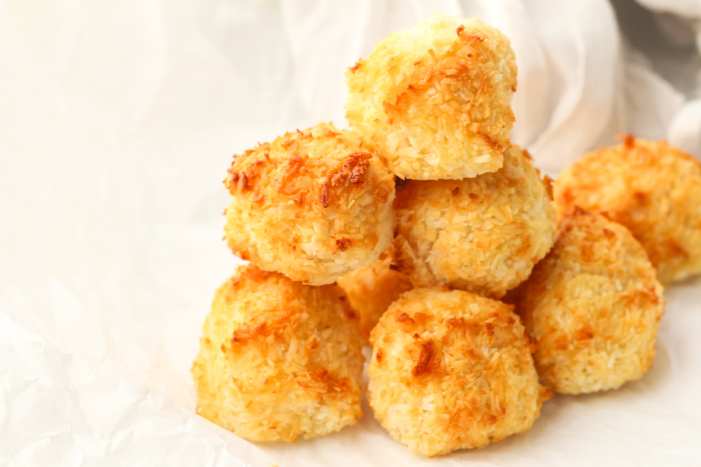 Healthy Coconut Macaroons