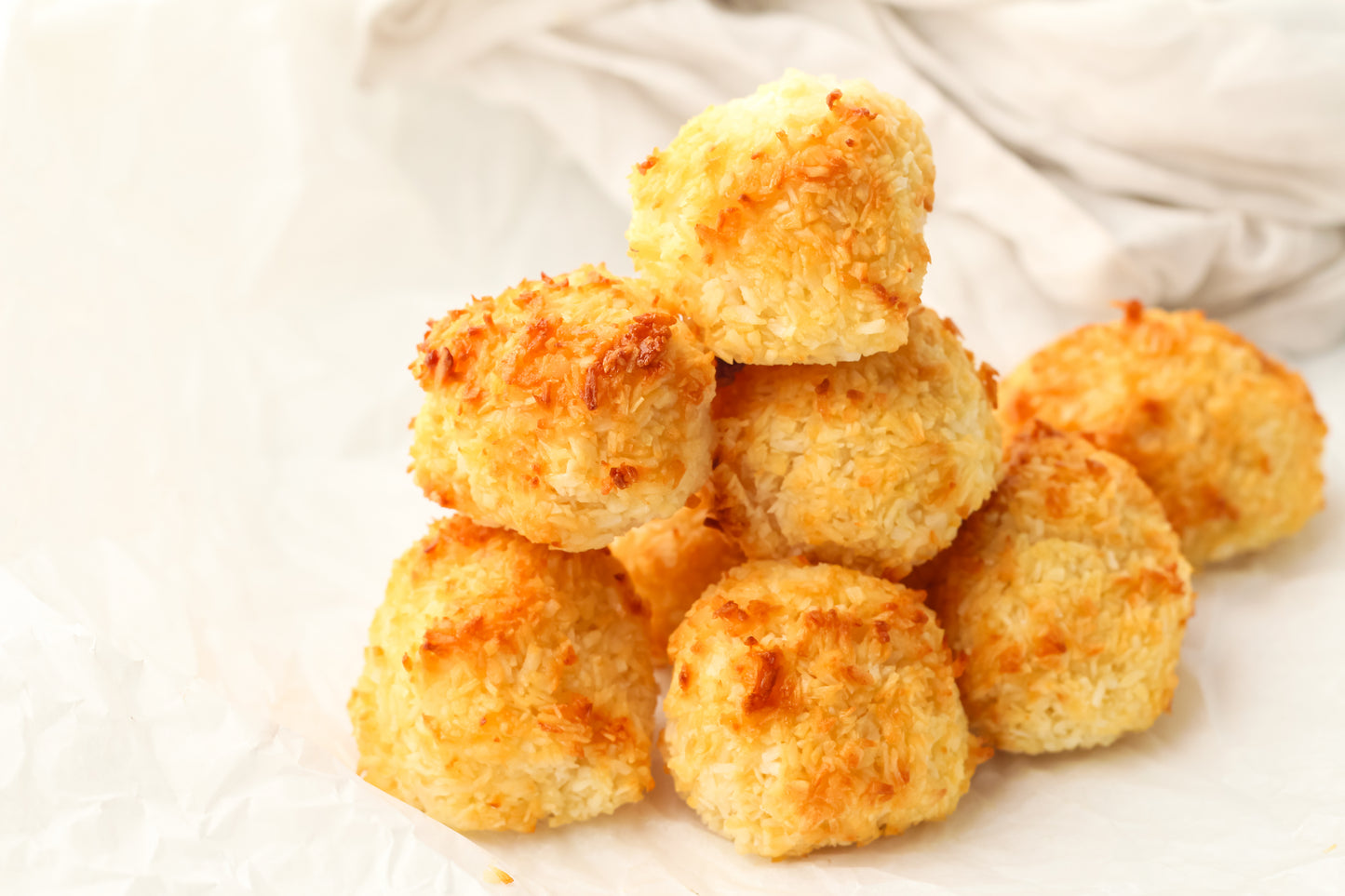 Healthy Coconut Macaroons