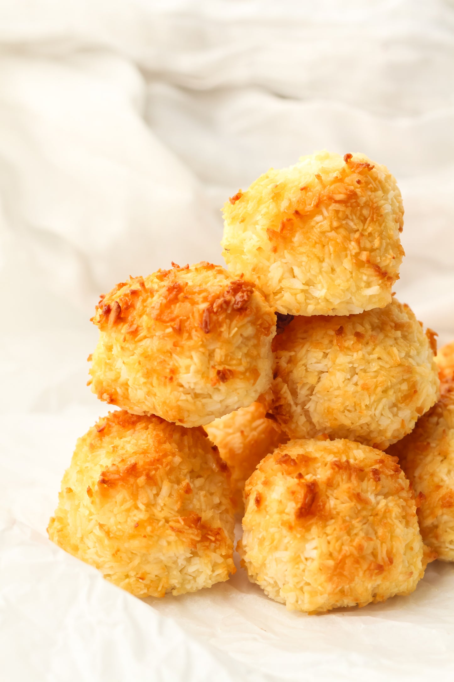 Healthy Coconut Macaroons