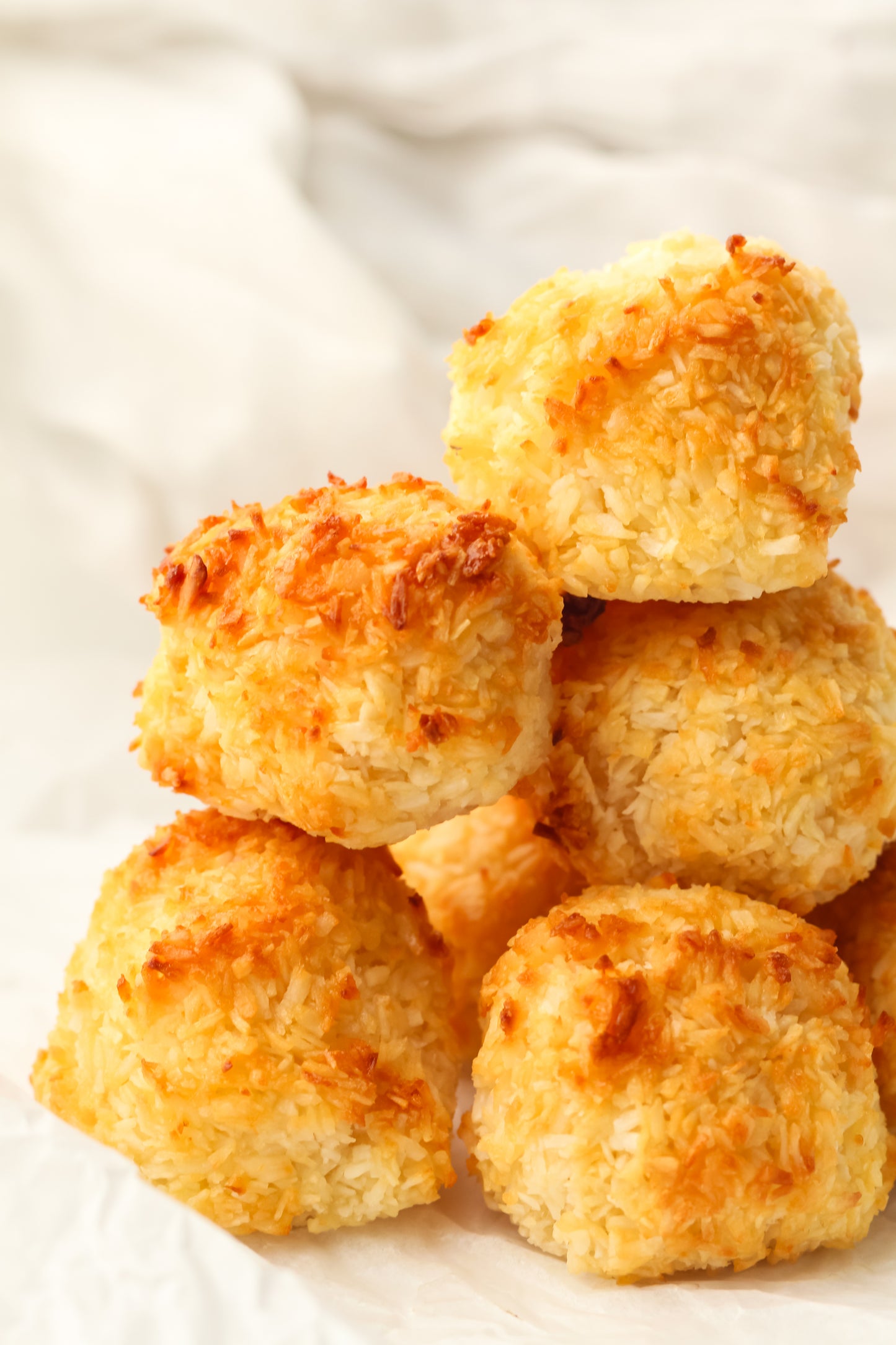 Healthy Coconut Macaroons