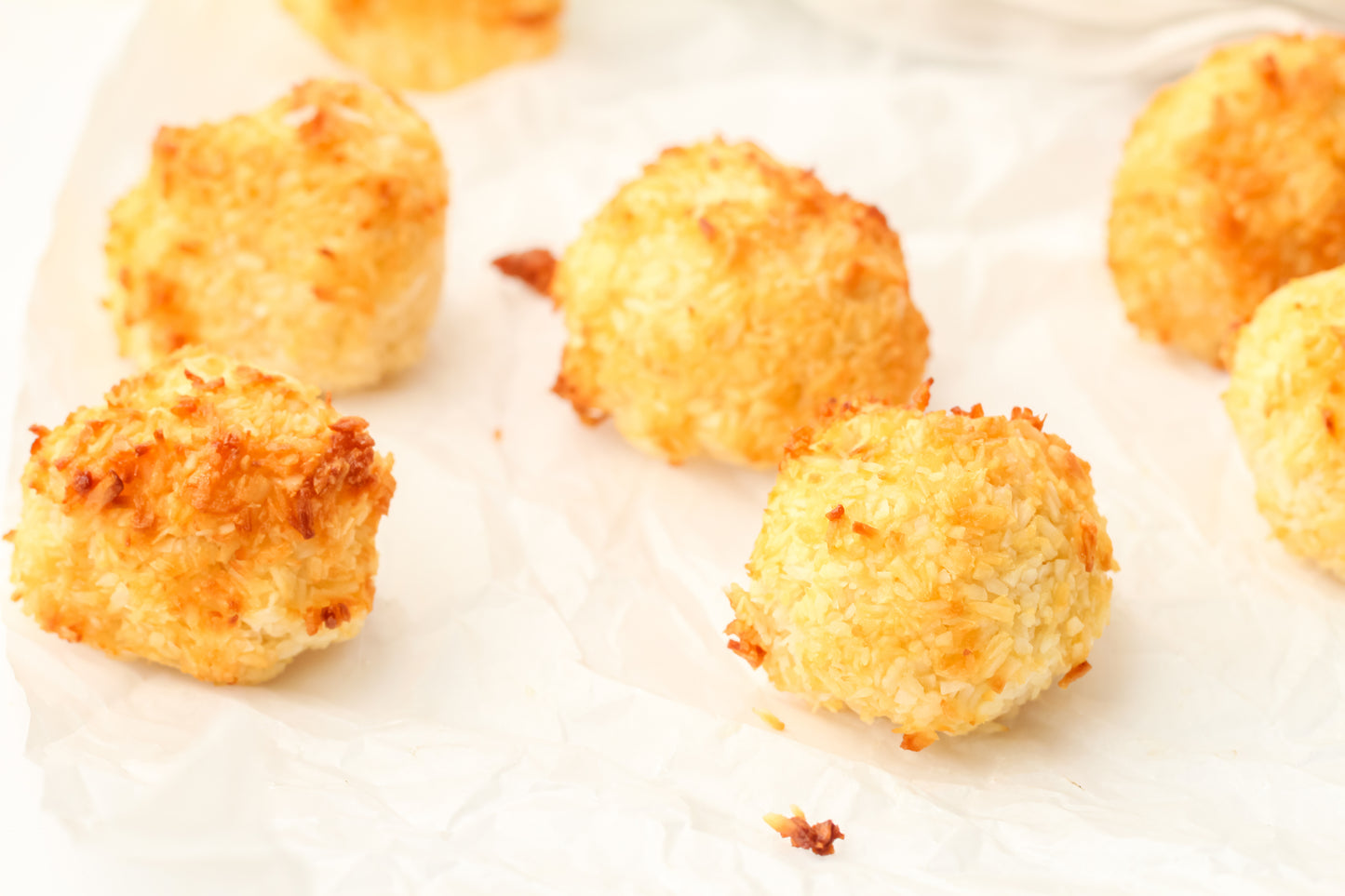 Healthy Coconut Macaroons