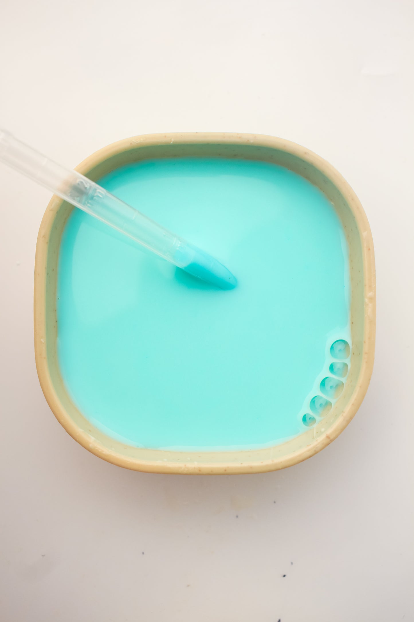 Lava Lamp Sensory Box