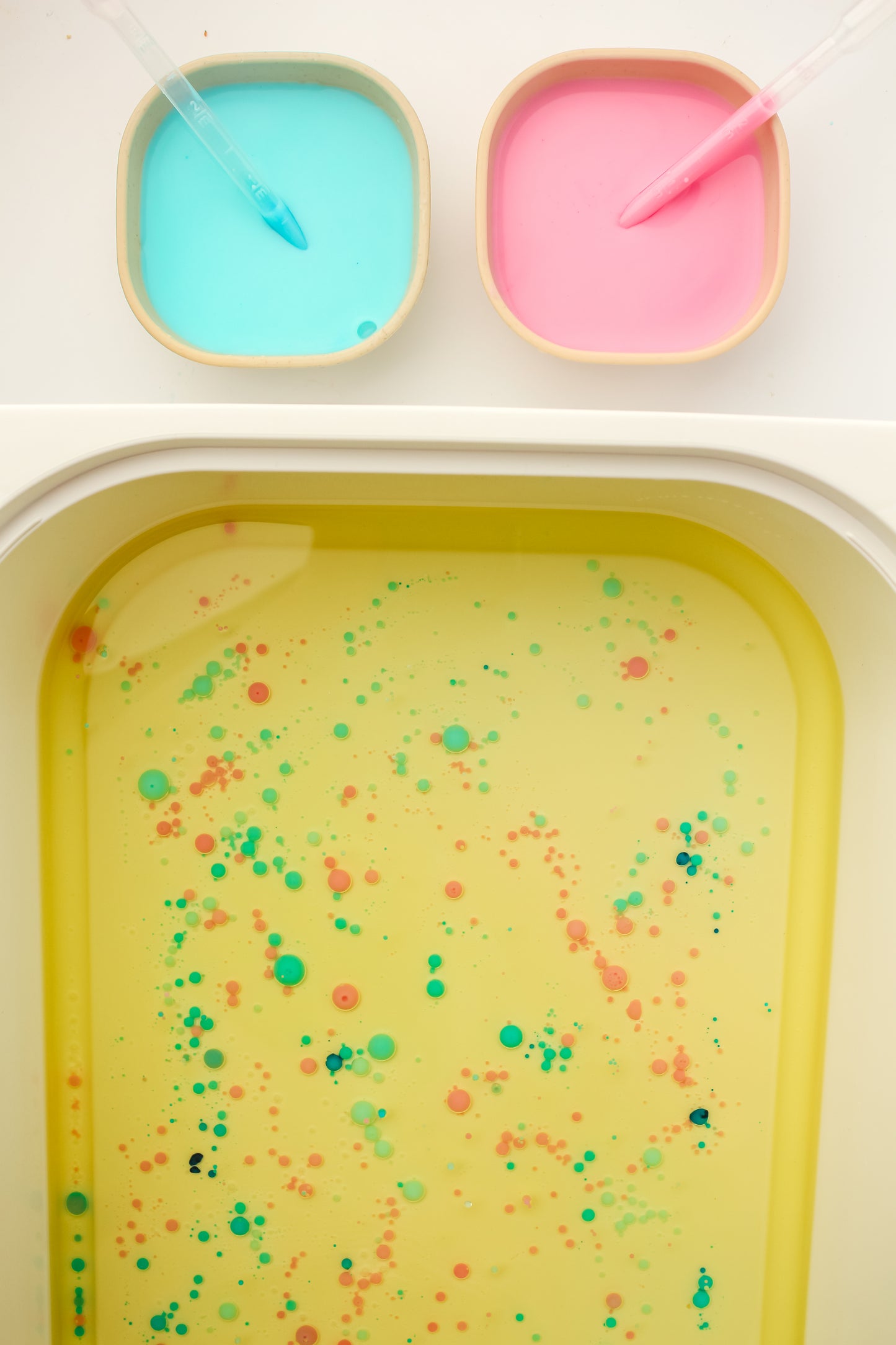 Lava Lamp Sensory Box