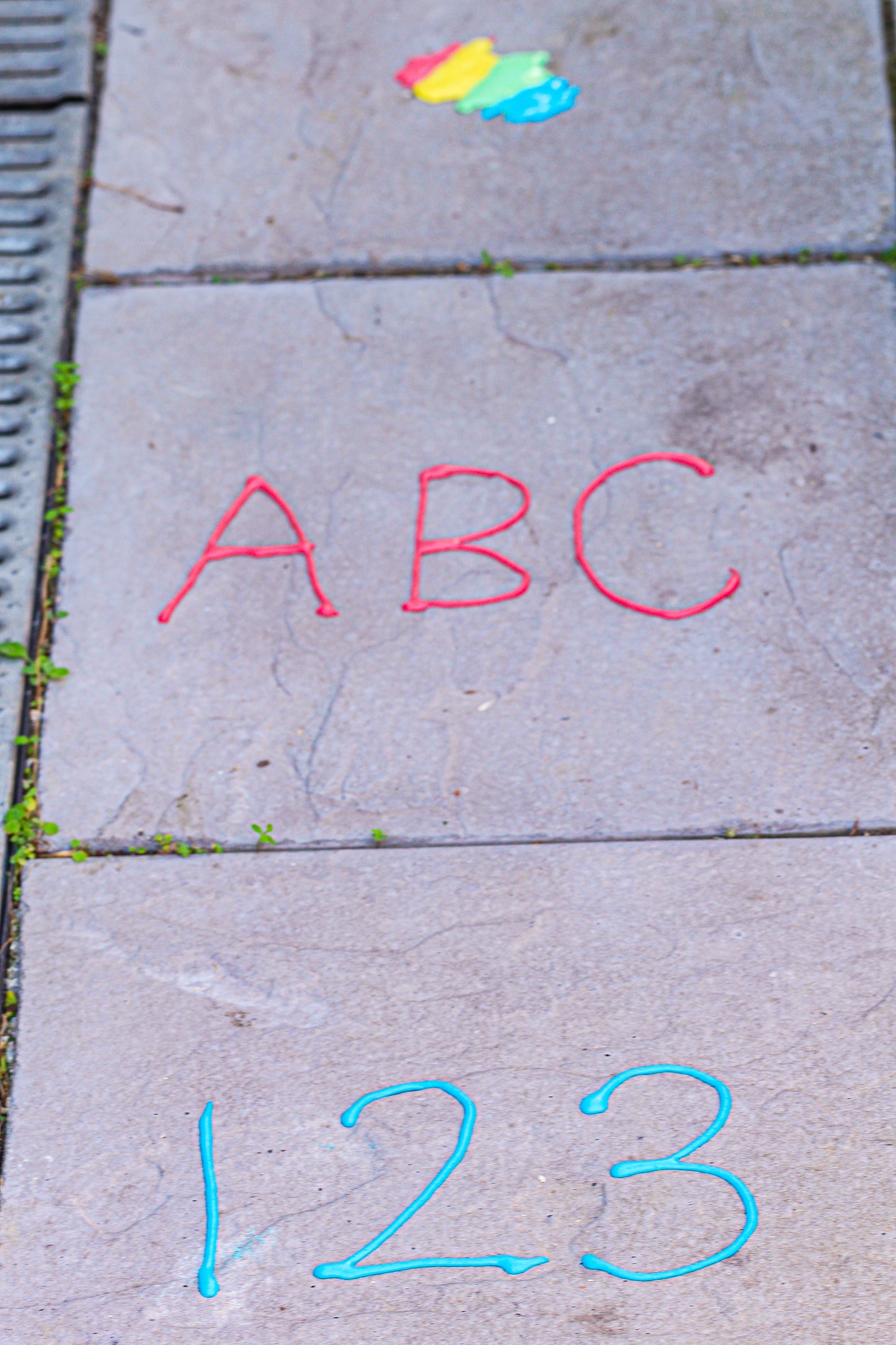 Puffy Sidewalk Foam Paint
