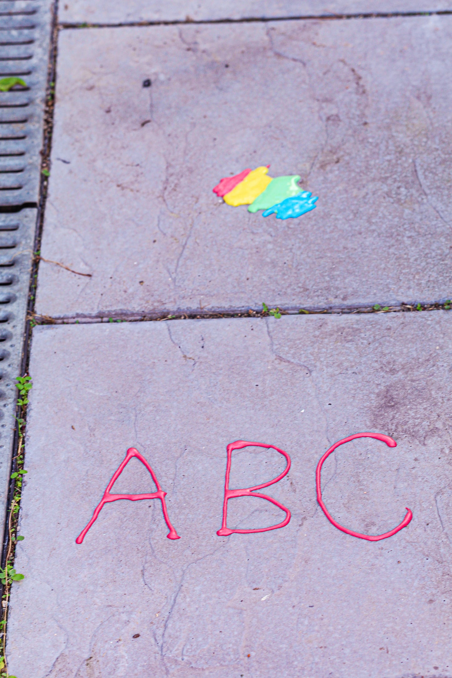 Puffy Sidewalk Foam Paint