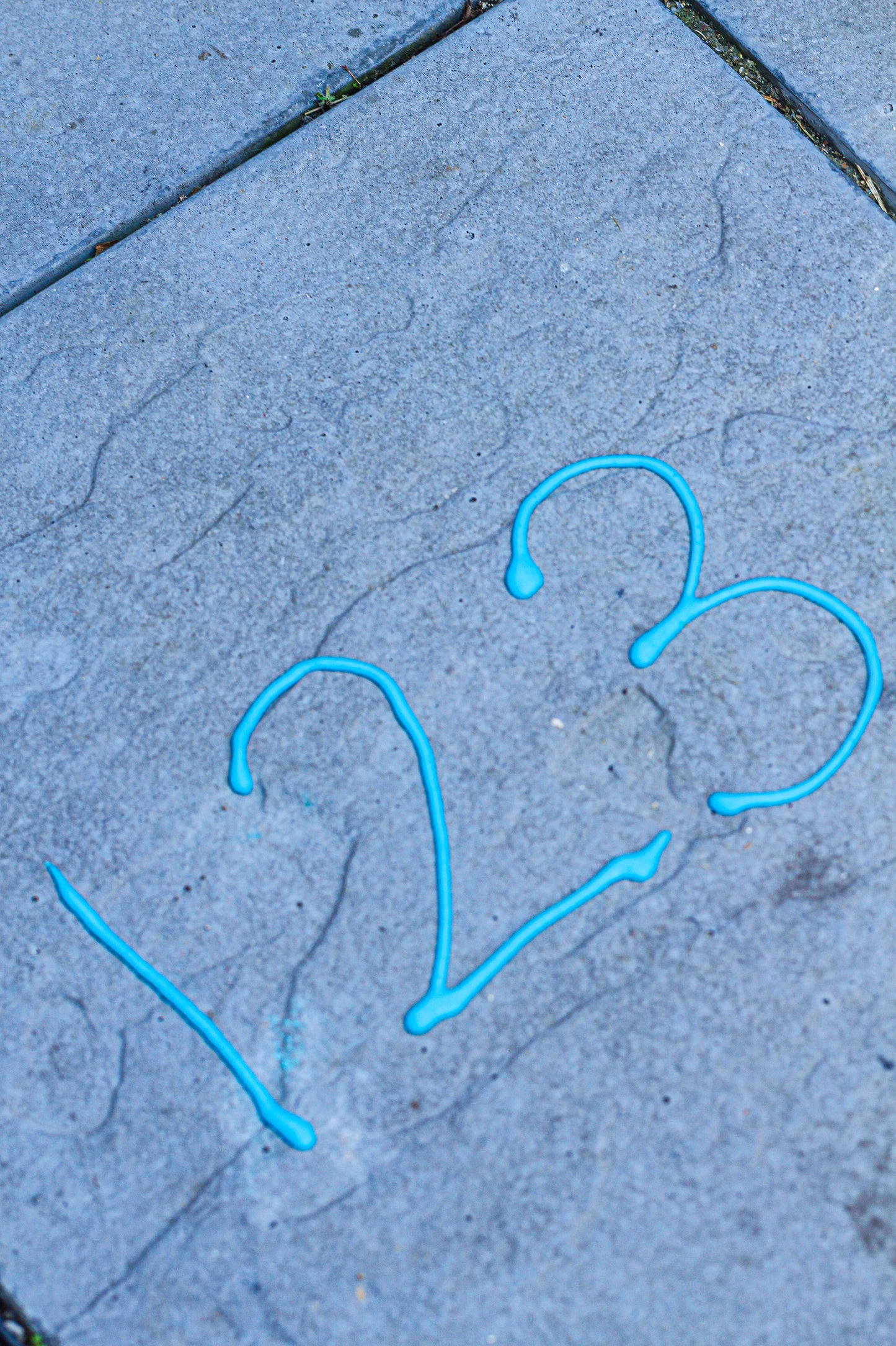 Puffy Sidewalk Foam Paint