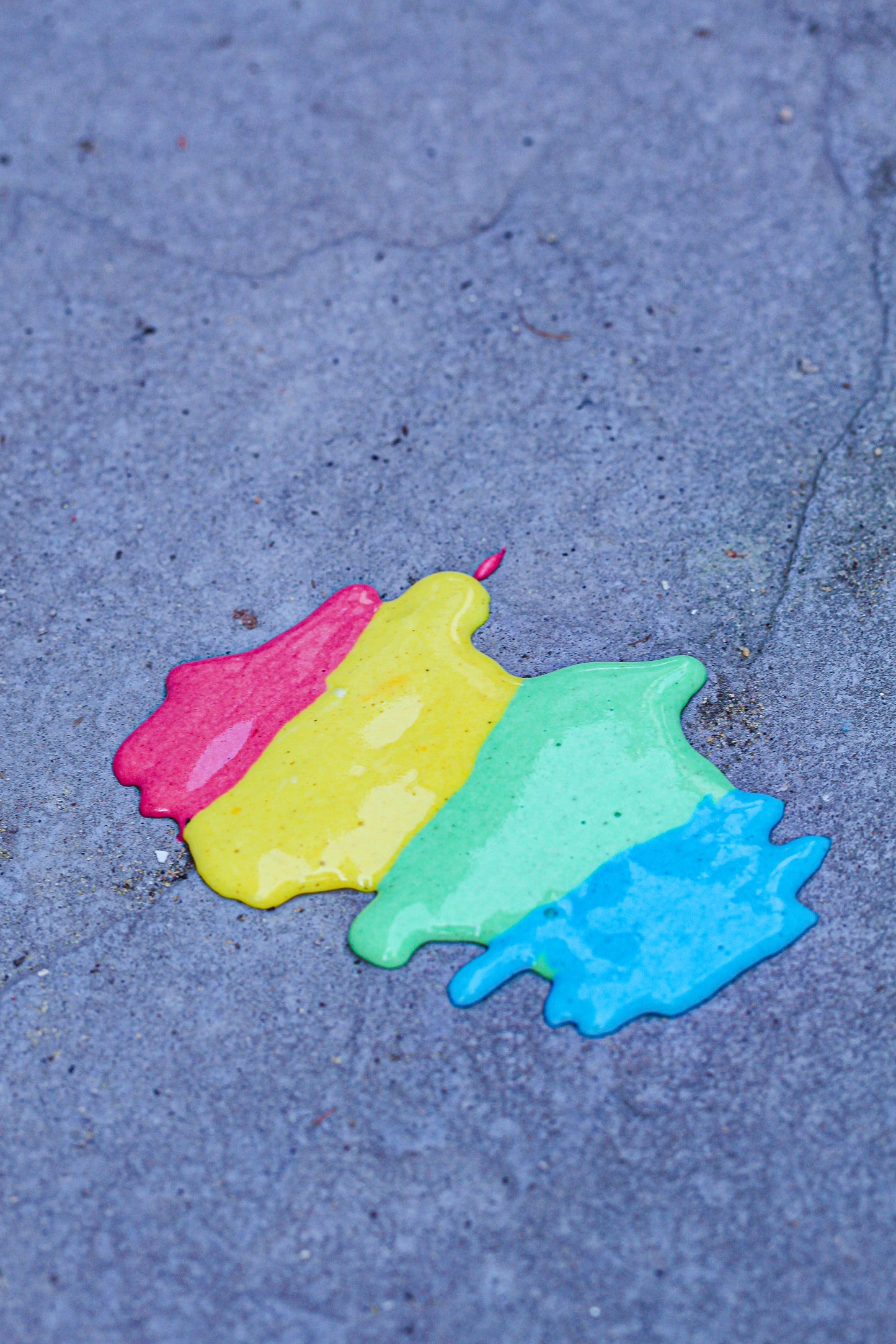 Puffy Sidewalk Foam Paint