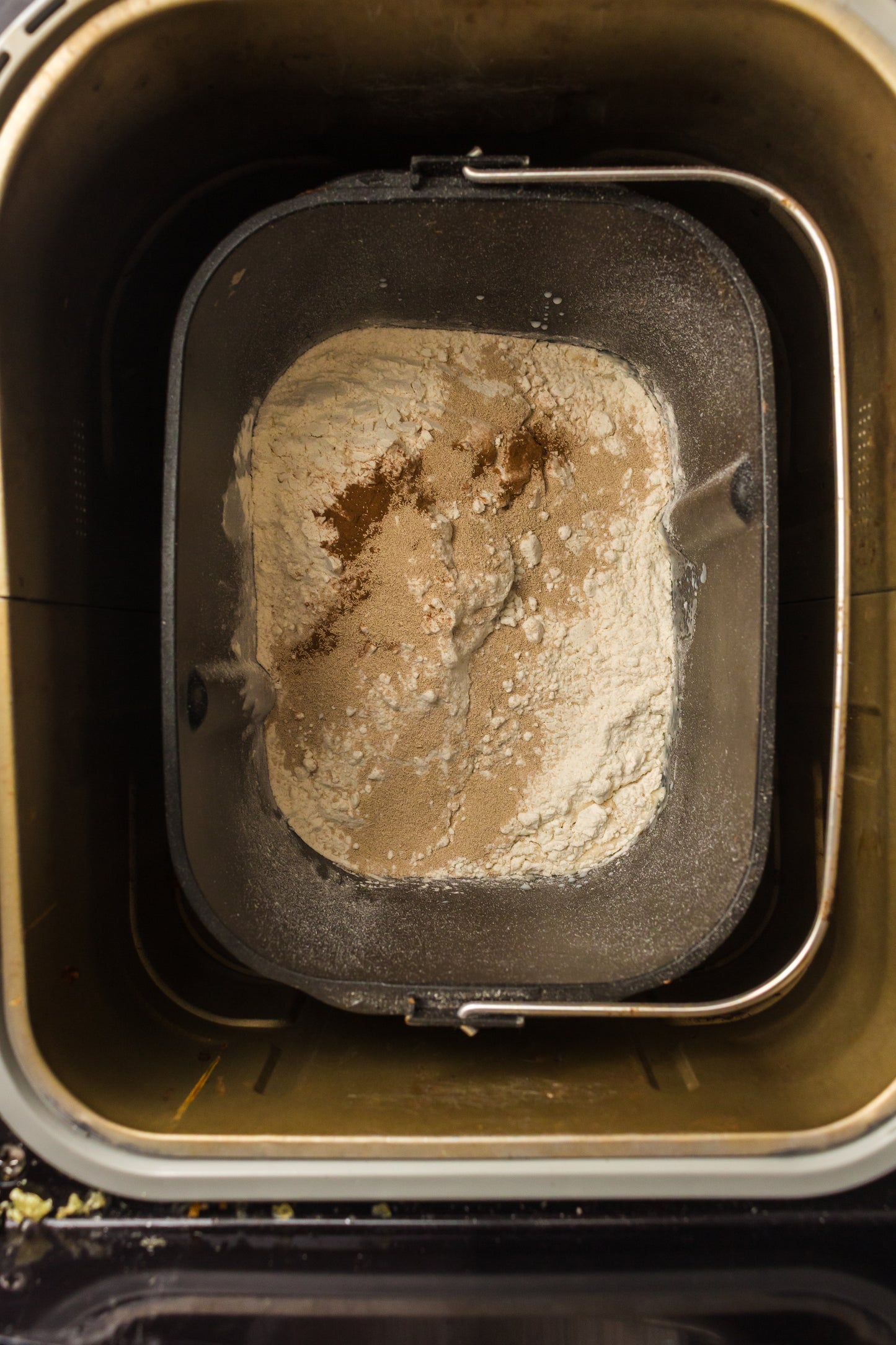 Breadmaker Cinnamon Raisin Bread (PLR)