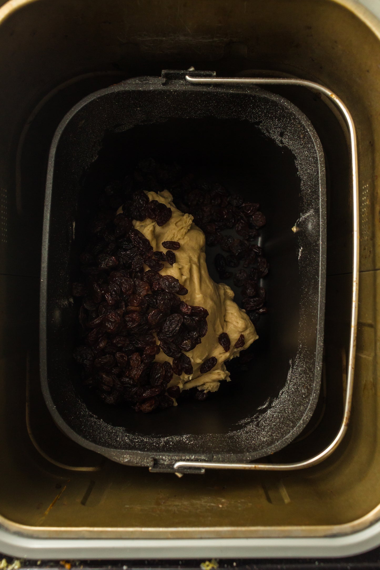 Breadmaker Cinnamon Raisin Bread (PLR)